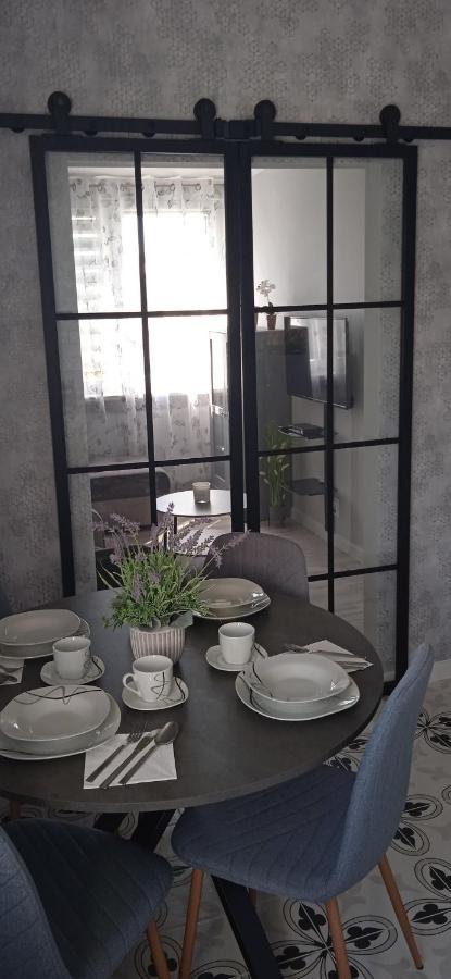 Apartament Klonowa Poznan Exterior foto
